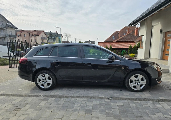 Opel Insignia cena 24300 przebieg: 311000, rok produkcji 2014 z Mrągowo małe 56